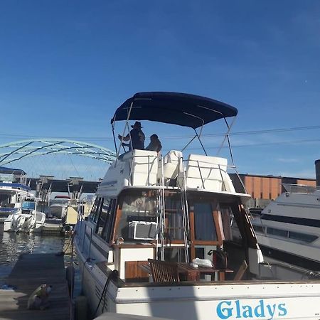 Waterfront 32' Bayliner Yacht 호텔 프로비던스 외부 사진